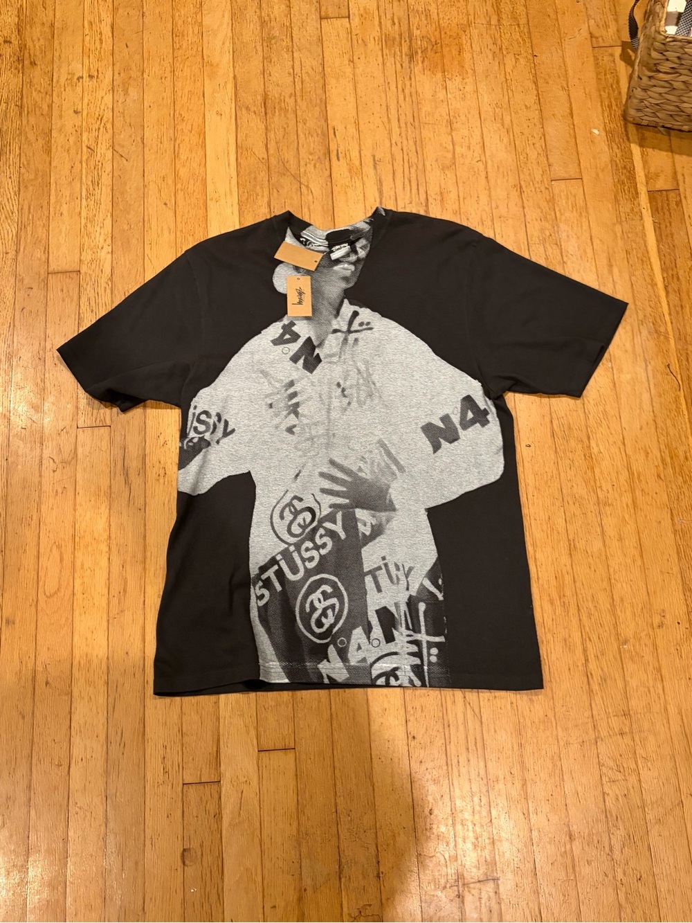 [AUTHENTIC] Stüssy Lady Paris Tee